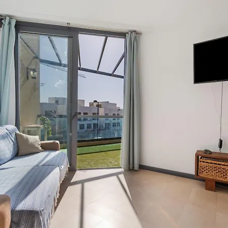 Дом отдыха Oceanfront With Pool El Cotillo (Fuerteventura)
