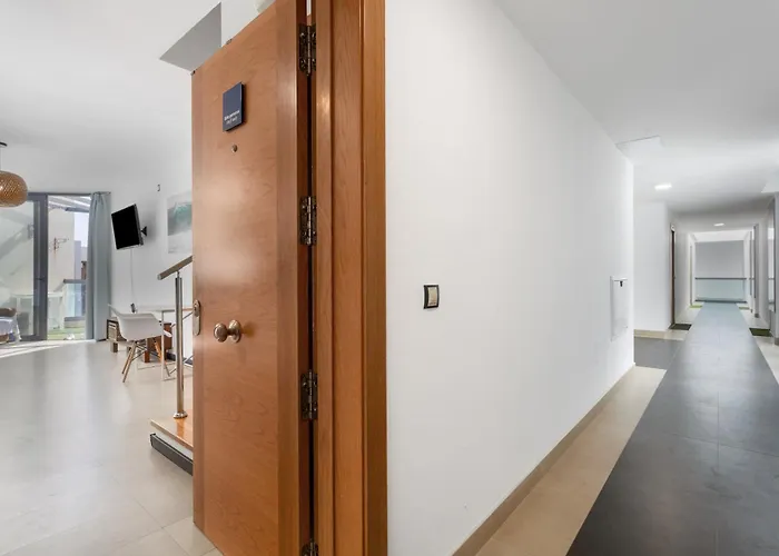 Oceanfront With Pool *