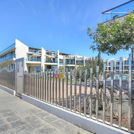 Holiday home Oceanfront With Pool
