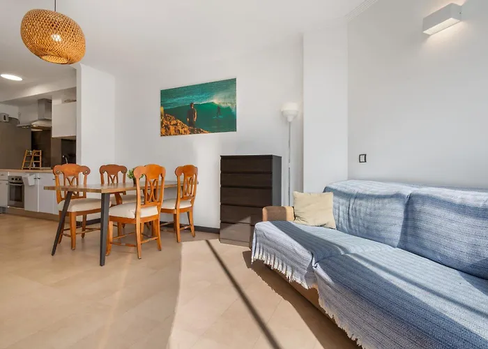 בית נופש Oceanfront With Pool